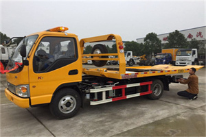 海伦哪里有拖车服务